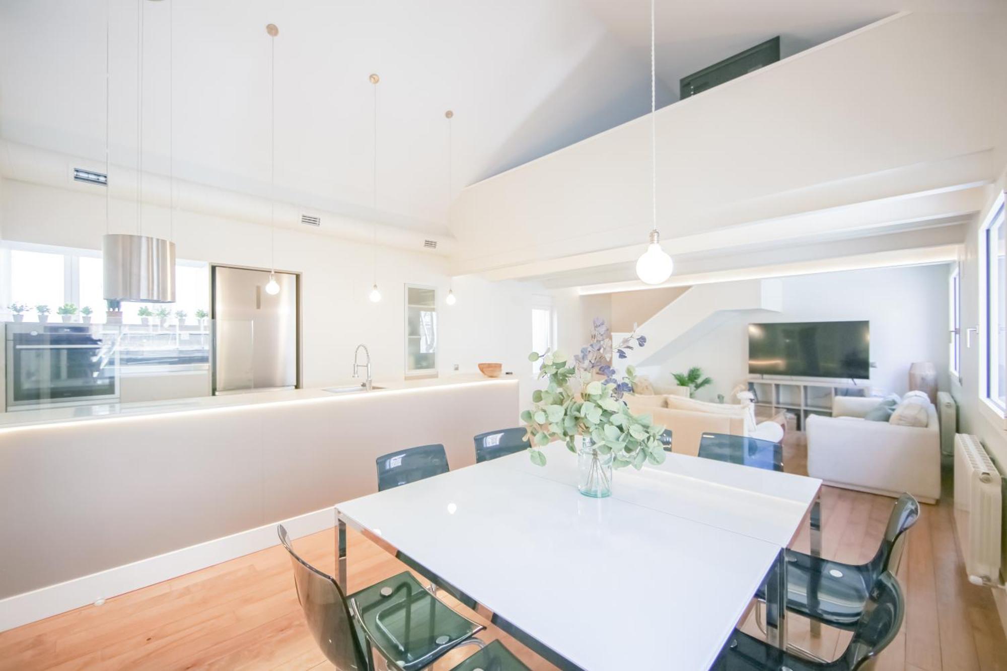 Duplex De Lujo Junto Al Bernabeu Real Madrid Villa Exterior photo